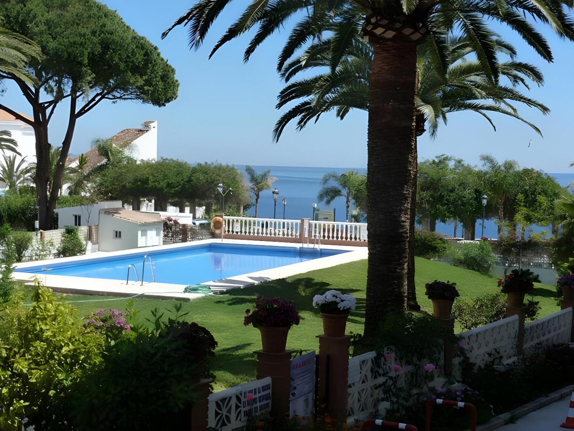 Carabeo 19 Nerja Exterior foto