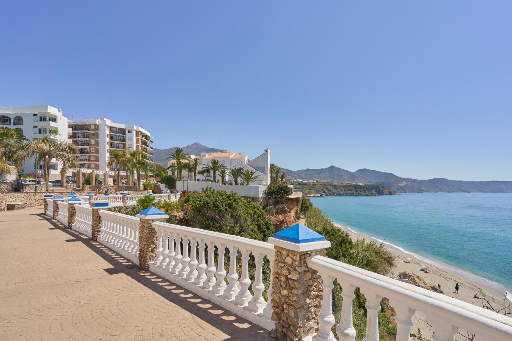 Carabeo 19 Nerja Exterior foto